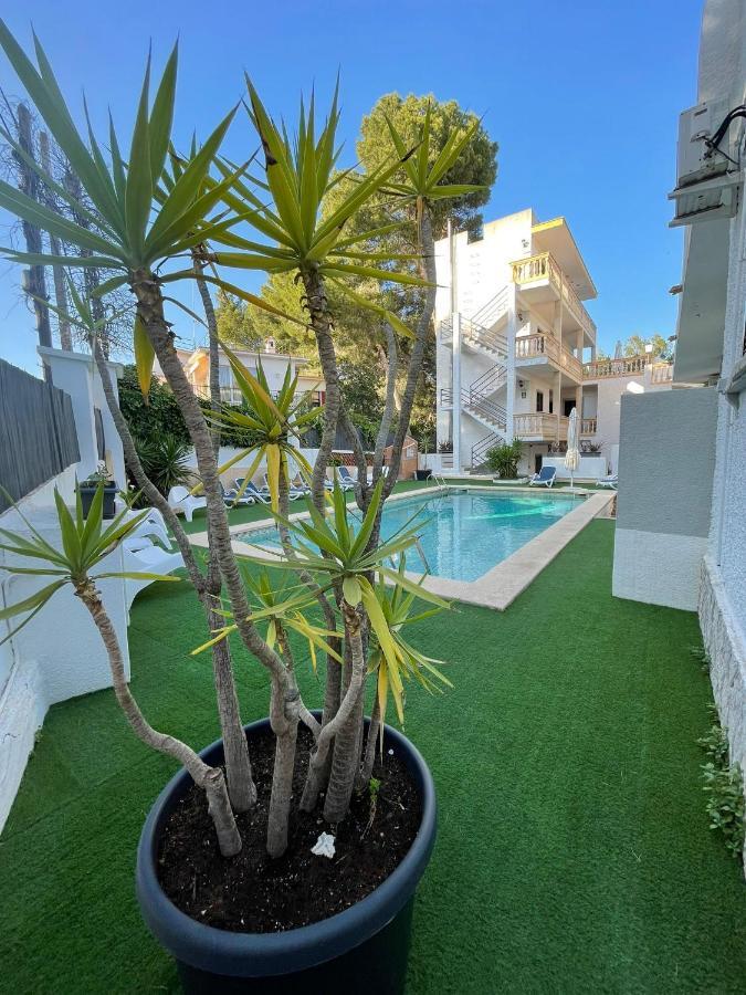 Don Carlos Guest house 2*